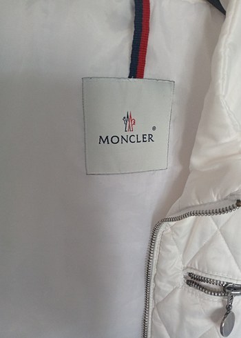 Zara Beyaz Fermuarlı Kadın Mini Ceket