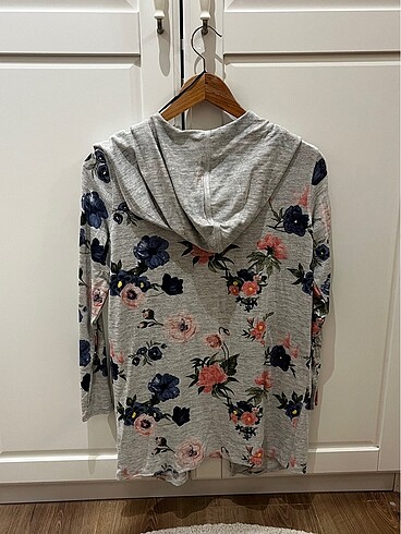 13-14 Yaş Beden H&M hırka