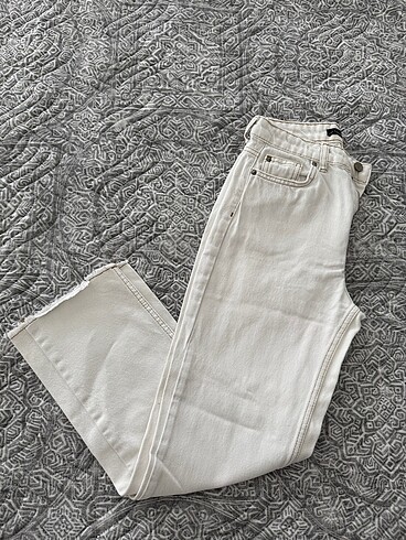 Trendyol milla beyaz jean
