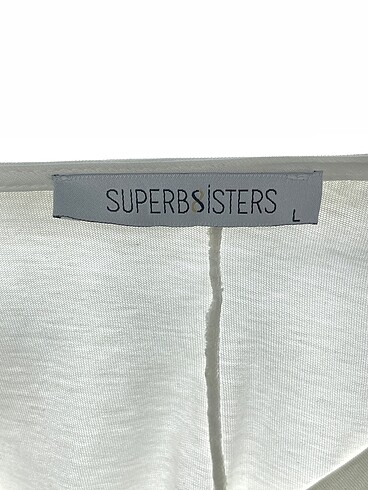 l Beden beyaz Renk Diğer T-shirt %70 İndirimli.