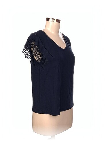 Kiabi Kiabi Bluz %70 İndirimli.