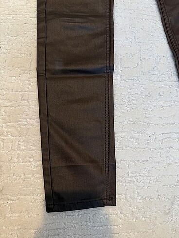 Stradivarius Stradivarius mumlu pantolon
