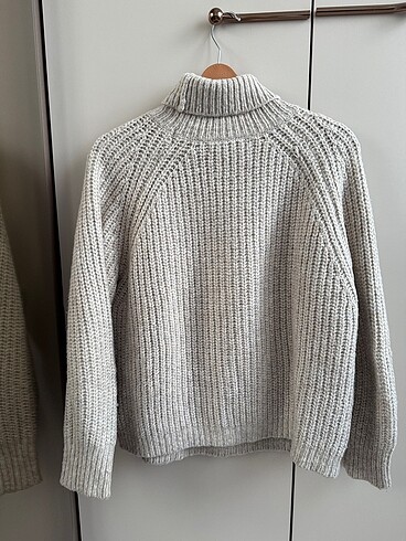 s Beden Pull&Bear boğazlı kazak