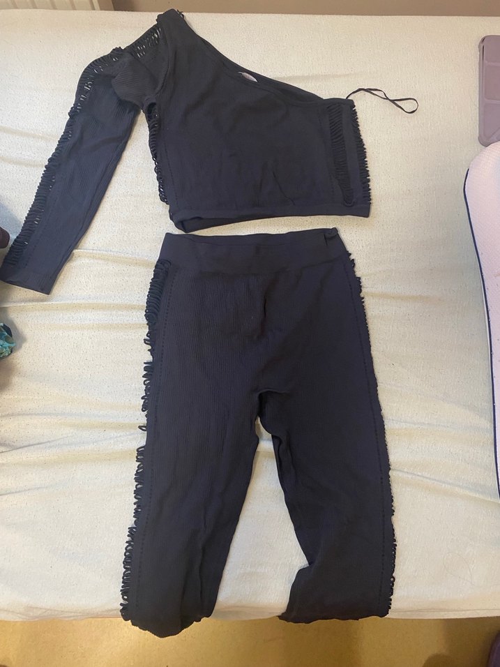 Siyah Drapeli Straplez Üst ve Tayt Takım - Görsel 3