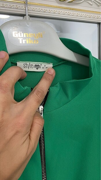 l Beden yeşil Renk Hırka