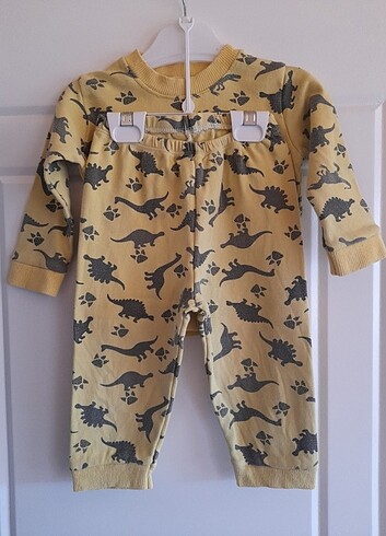 Bebek pijama takımı