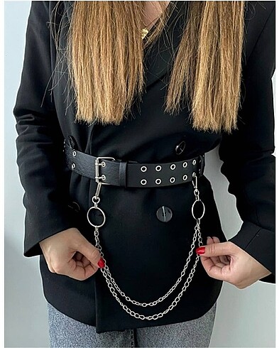 Stradivarius Zincir Detaylı Kadın Kot Kemer