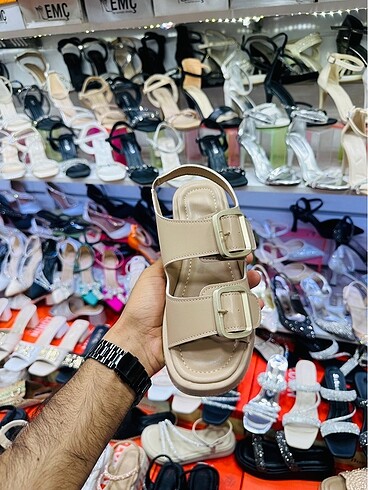 Zara Kemerli yeni sezon sandalet