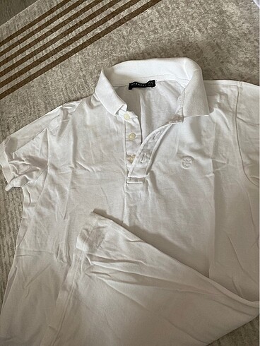 Beyaz Polo yaka tişört
