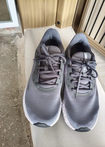 Nike spor ayakkabı - Görsel 2