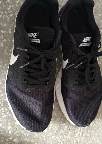Nike 42.5