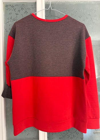 36 Beden Twist Sweatshirt