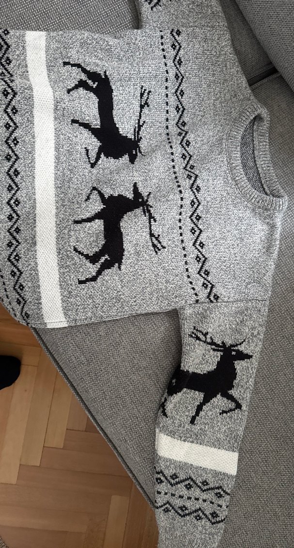 Nakışlı Geyik Desenli Gri Örgü Kazak - Görsel 3