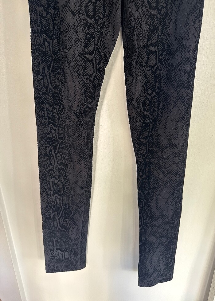 Siyah tayt - Görsel 3