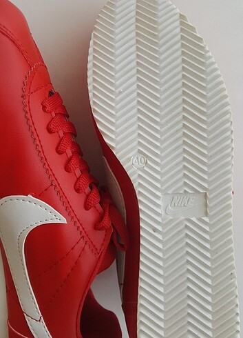 40 Beden Nike spor ayakkabı 