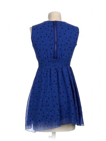 36 Beden PreLoved Kısa Elbise %70 İndirimli.