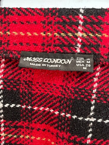 m Beden çeşitli Renk PreLoved Mini Etek %70 İndirimli.
