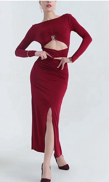 Bordo Likralı Büzgülü Sandy Yırtmaçlı Elbise