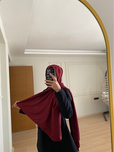 bordo jakarlı şal