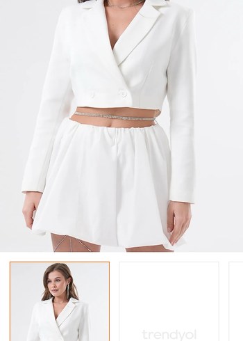 Beyaz Kısa Blazer Ceket