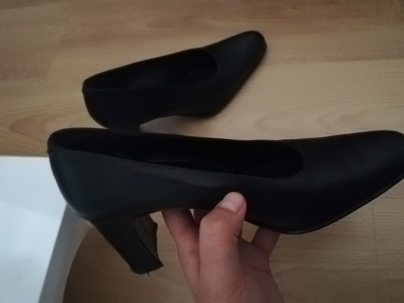 39 Beden siyah Renk 39 C 38 E numara siyah vintage ayakkabı. ispanyadan alındı