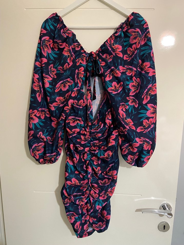 Çiçek Desenli Uzun Kollu Elbise - Görsel 4