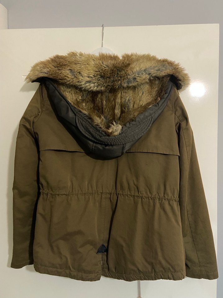 Haki Kürklü Kadın Mont - Görsel 3