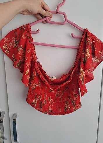 Çiçekli Crop 
