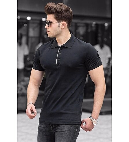 Siyah polo yaka tişört