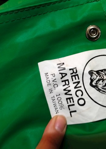 Düğmeli Yeşil Midi Yağmurluk - Görsel 5