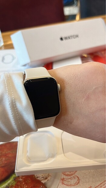 Apple Watch SE