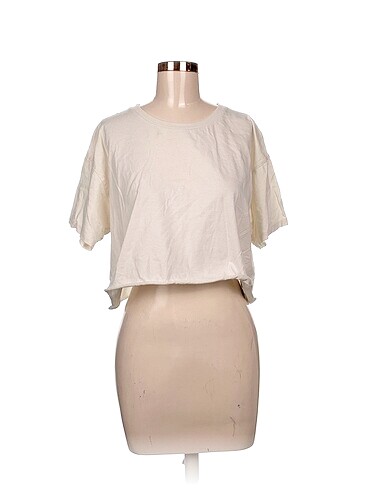 Oysho T-shirt %70 İndirimli.