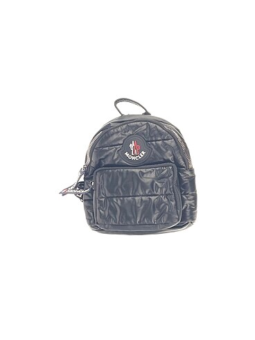 Moncler Sırt Çantası %70 İndirimli.