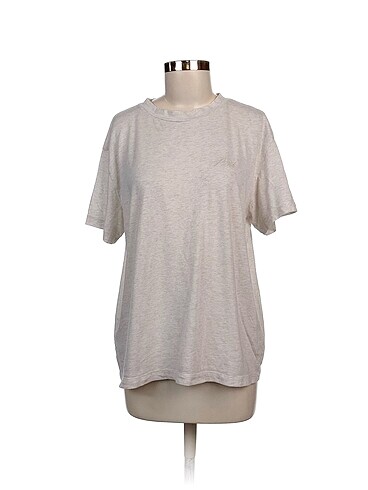 Victoria s Secret T-shirt %70 İndirimli.