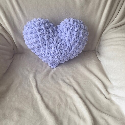 Lila Puffy Yastık