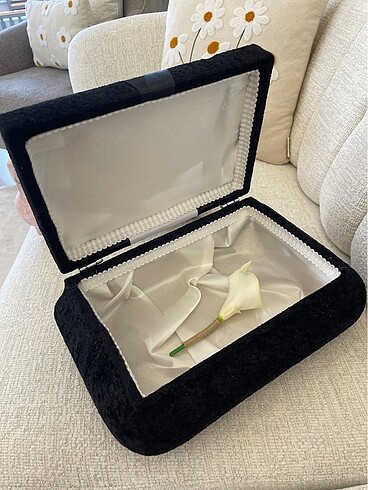 Beden siyah Renk Damat sandığı