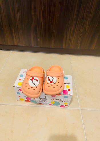 23 Beden pembe Renk Renkli Baskılı Kız Çocuk Terlik