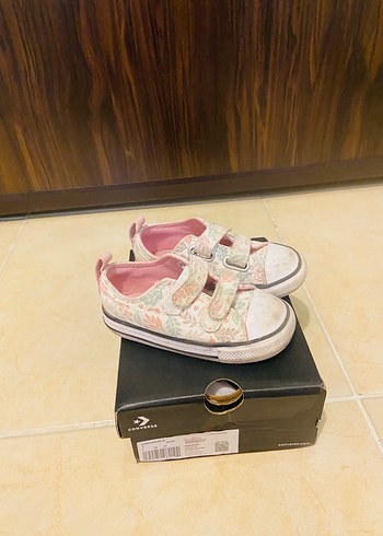Converse Kız Çocuk Beyaz Bağcıklı Tie-Dye Spor Ayakkabı