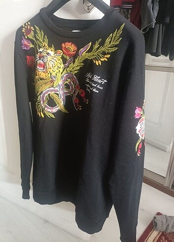 Zara sweatshirt