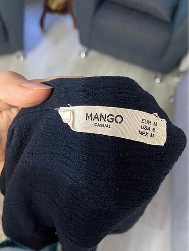 m Beden Mango gömlek