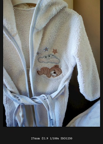 Nakışlı Beyaz Erkek Çocuk Bornozu - Görsel 3