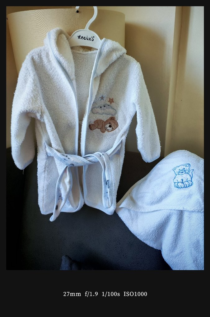 Nakışlı Beyaz Erkek Çocuk Bornozu - Görsel 2