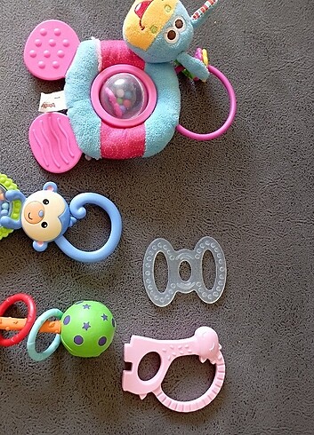 Fisher Price Çıngırak ve diş kaşıyıcı