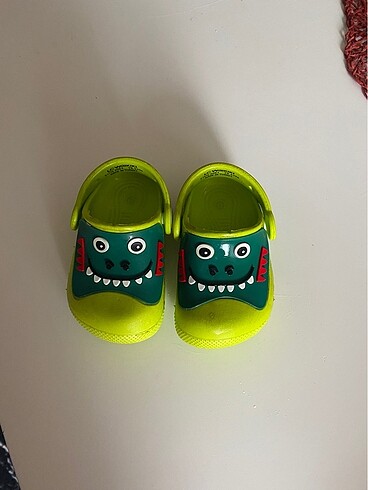 19 Beden Crocs bebek terlik