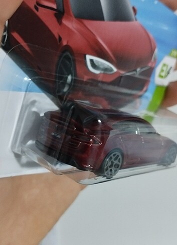  Hot Wheels Tesla Model S Plaid