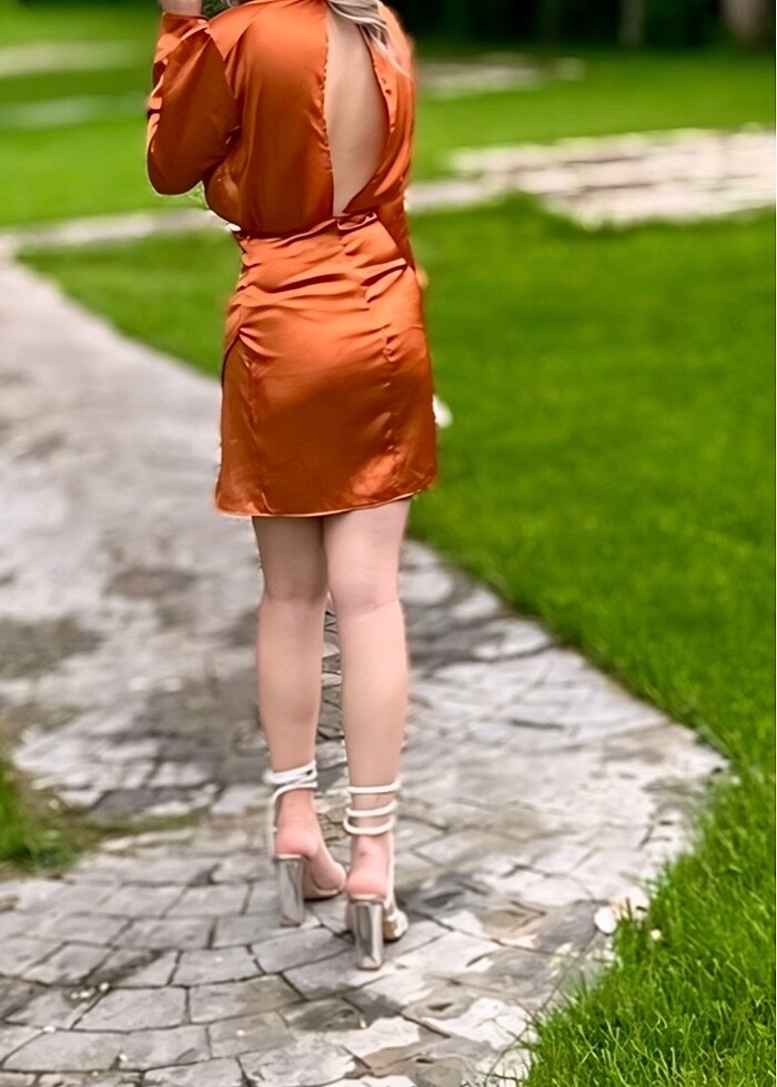 MUHTEŞEM ELBİSE - Görsel 3