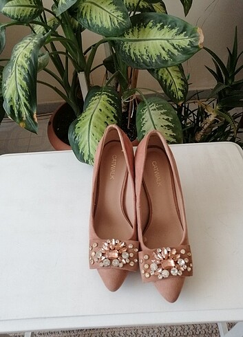38 Beden Kadın stiletto