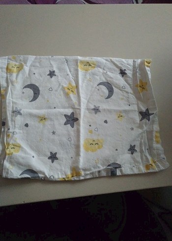 Bebek lastikli çarşaf ve iki ucu açık yastık kılıfı - Görsel 5