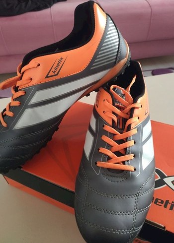 Gri Erkek Futbol Ayakkabısı Velcro Bağcıklı - Görsel 2