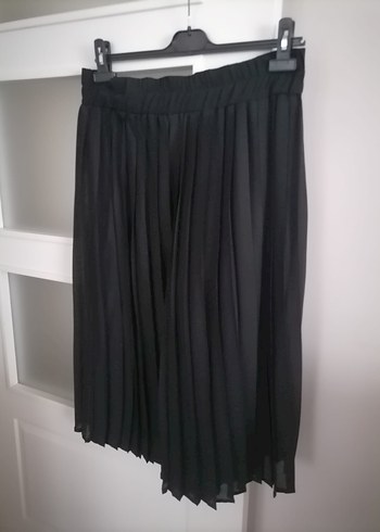 Siyah Pilili Uzun Kadın Etek - Görsel 2